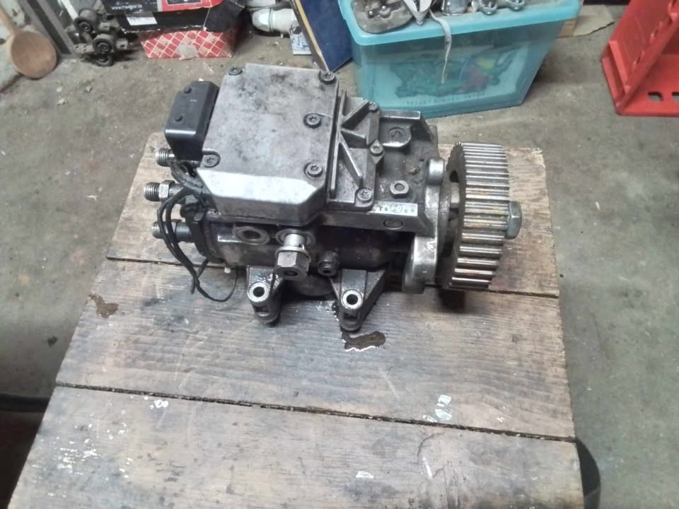 vw škoda audi 2.5 tdi 059 130 106 E vstrekovacie čerpadlo