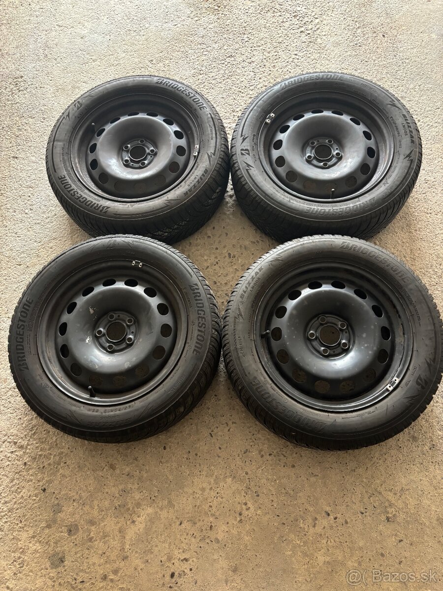 Predám 4ks zimnú sadu pneu na diskoch Bridgestone 195/60 r16