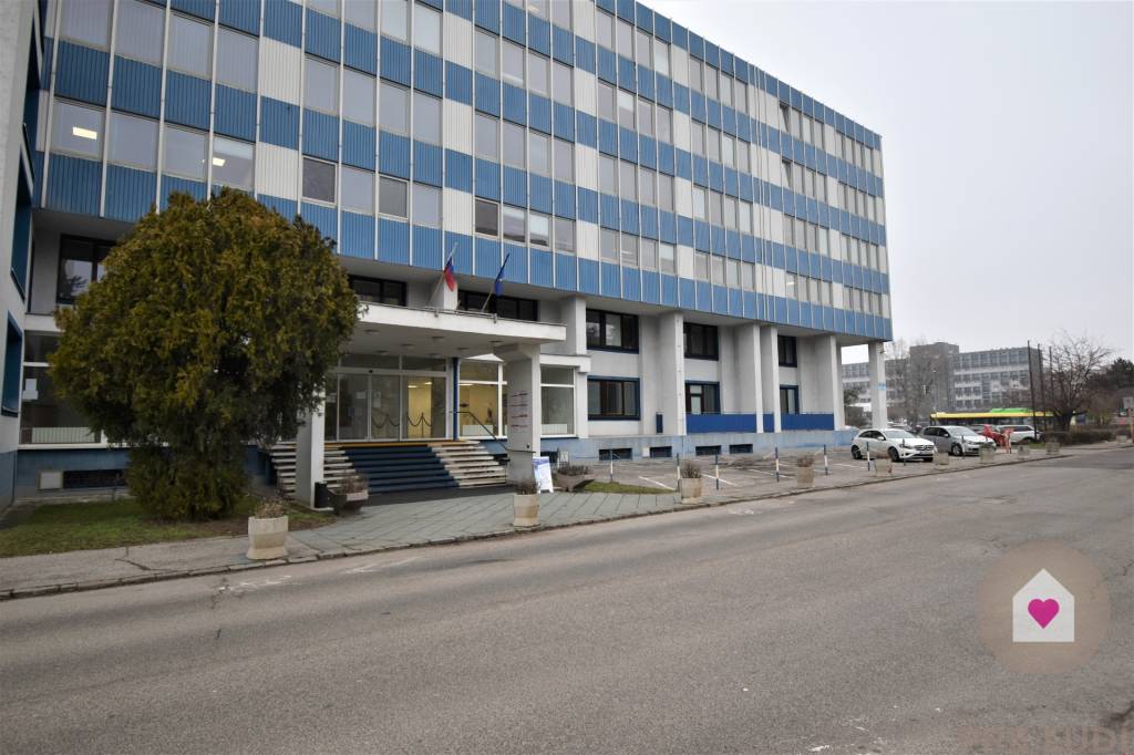 Kancelárie o rozlohe od 20 m2 do 138 m2, BA II. Nevädzova