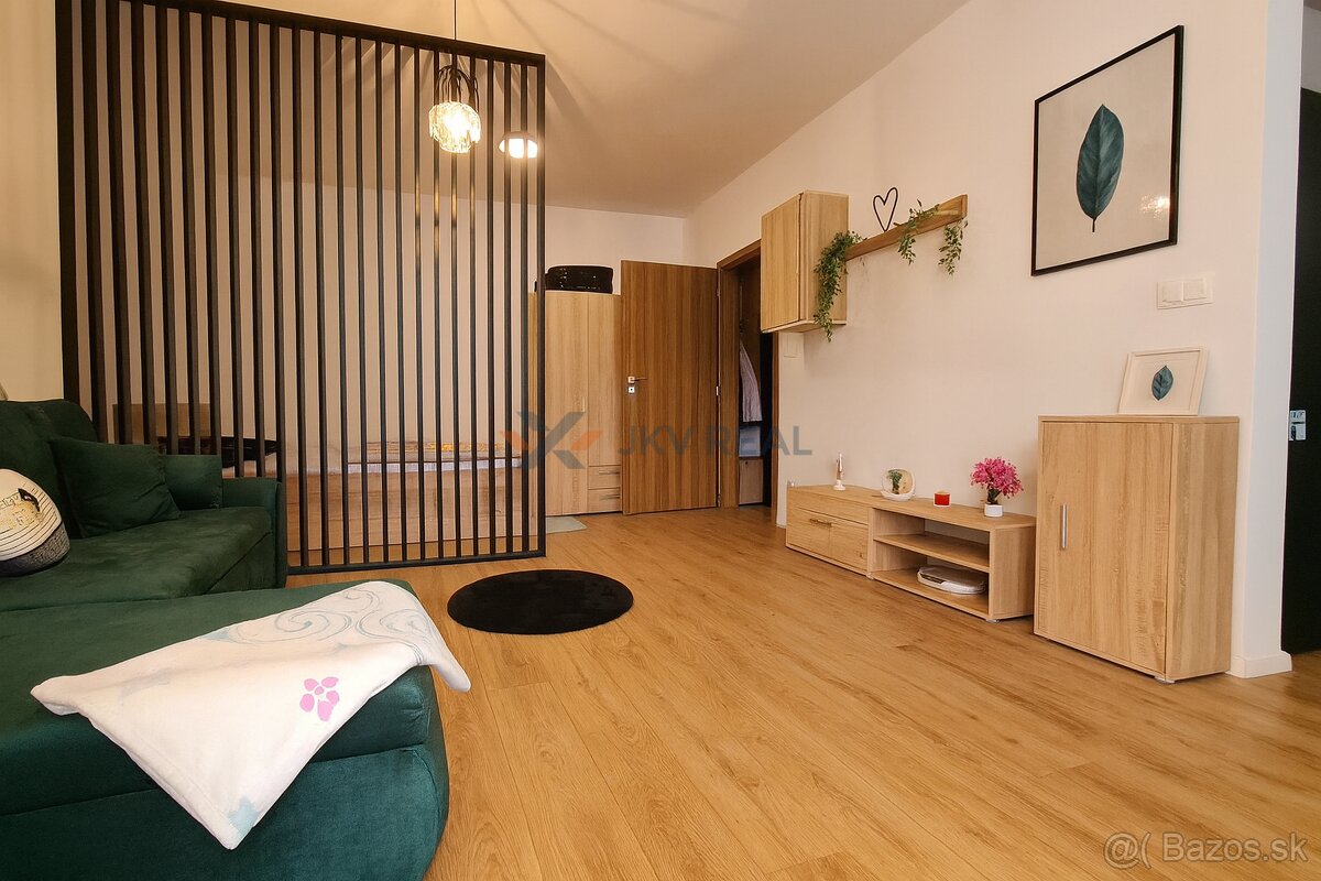 1-izbový byt s predzáhradkou v tichej lokalite Dvorníky