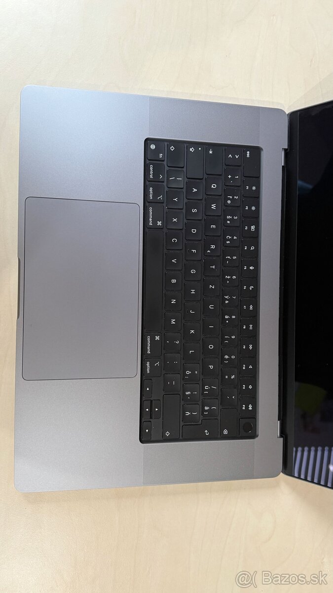Macbook Pro M1 Max - 16”, 32GB Ram