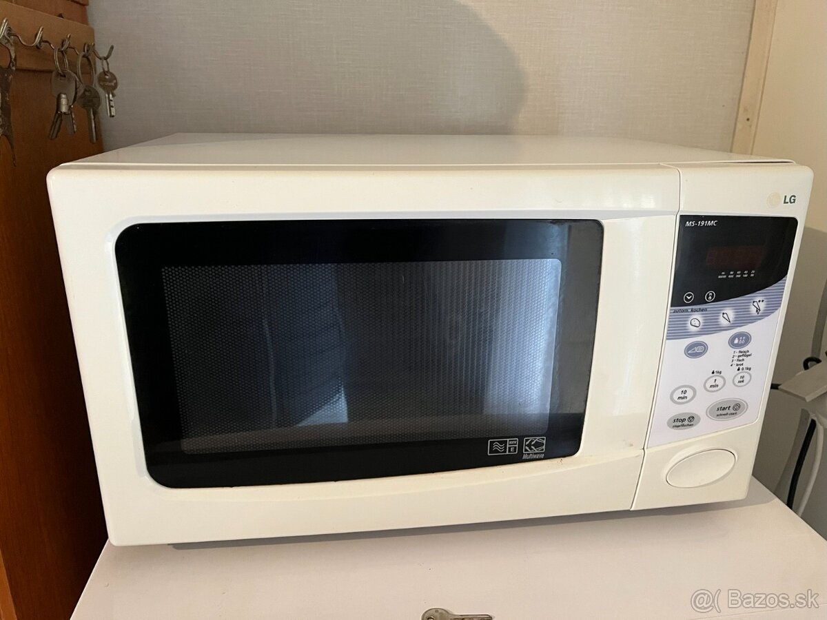 Mikrovlná rúra LG