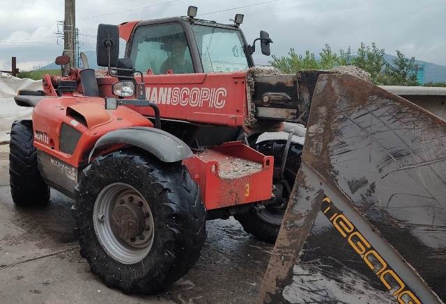 Teleskopický nakladač Manitou MLT 845-120 LSU
