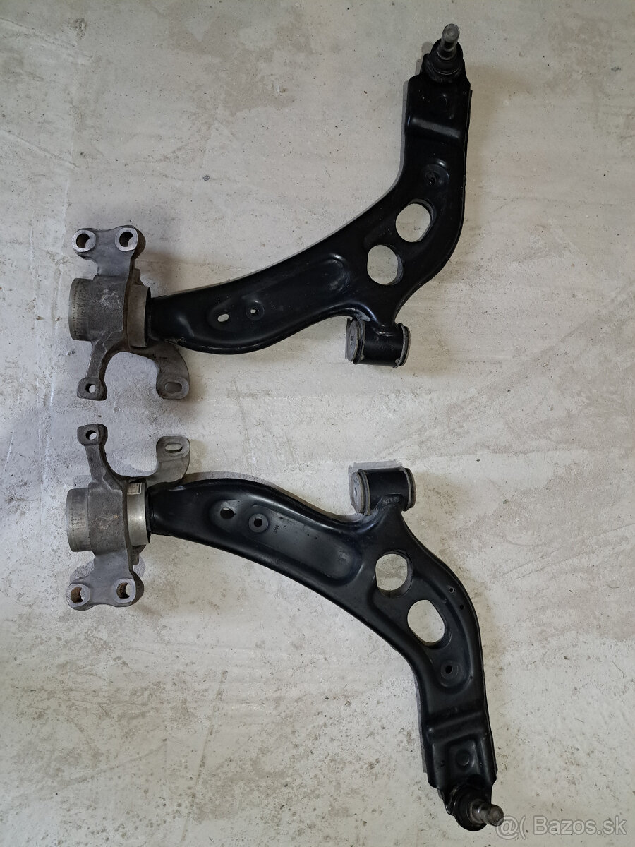 BMW X1 F48 predné ramená