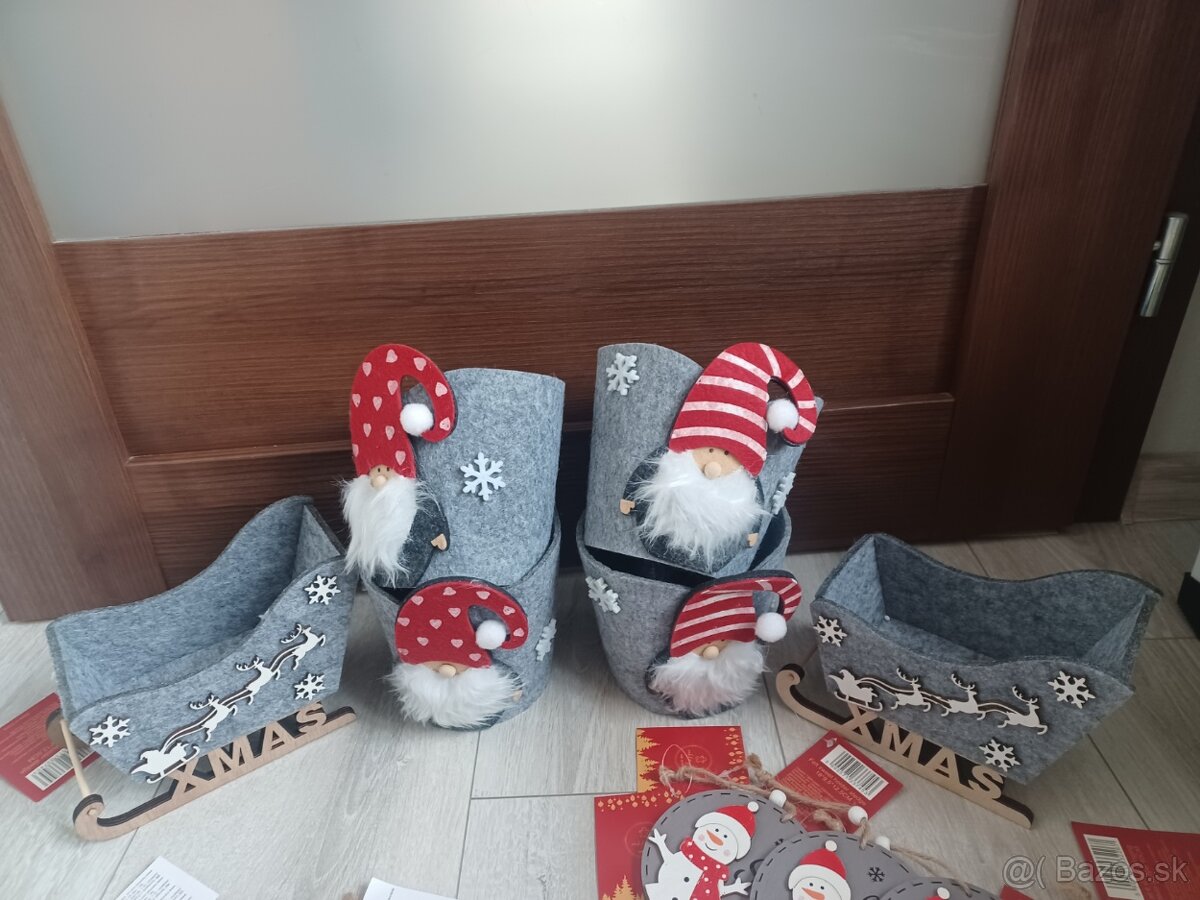 Vianočné dekorácie.