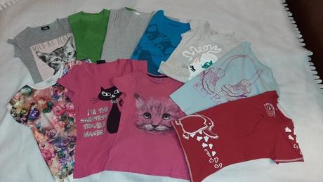 Balíček 10 ks tričiek s krátkym rukávom na 8 rokov pre dievč