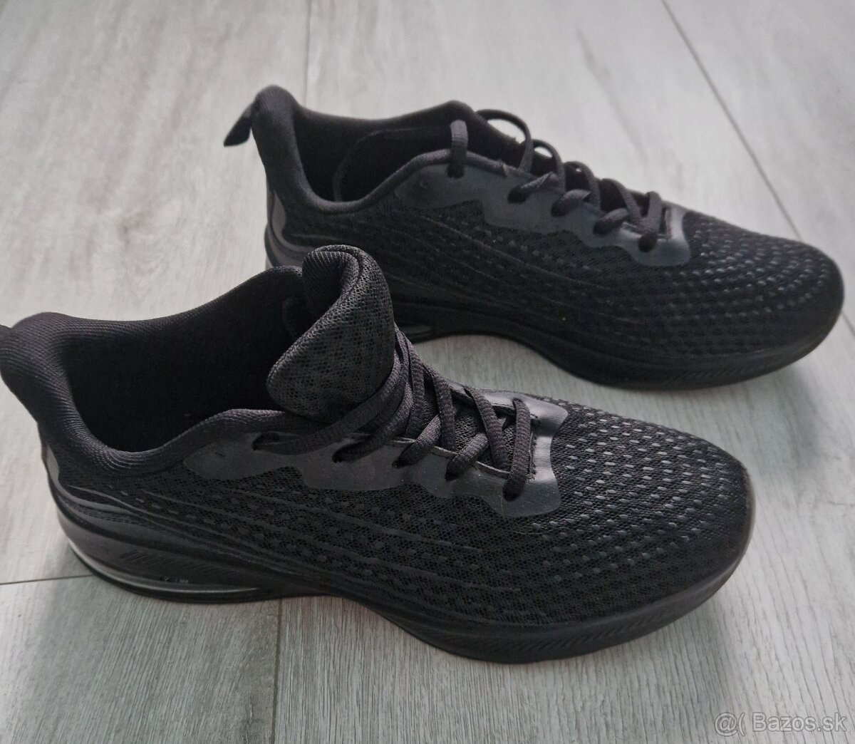 Čierne pánske/chlapčenské tenisky vel.42
