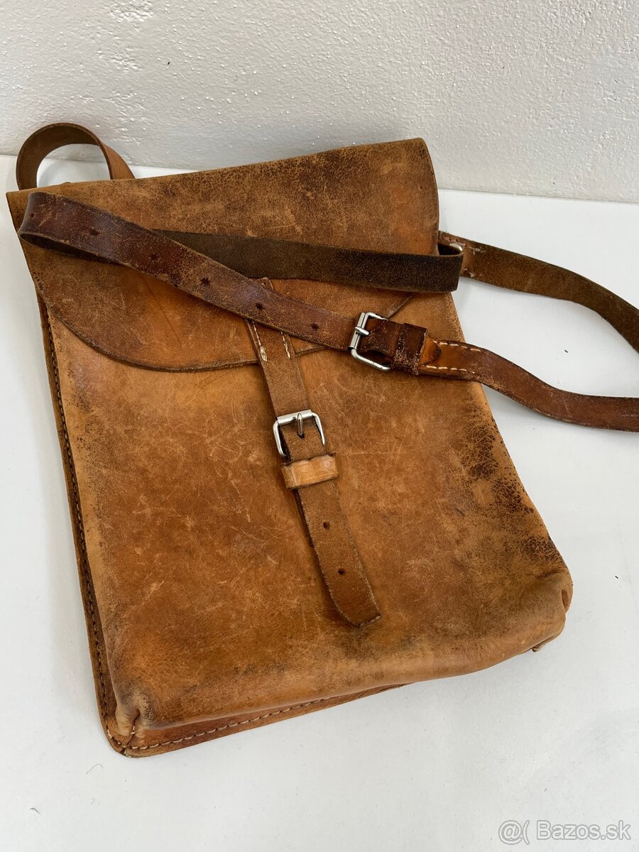 Dôstojnícka kožená brašna