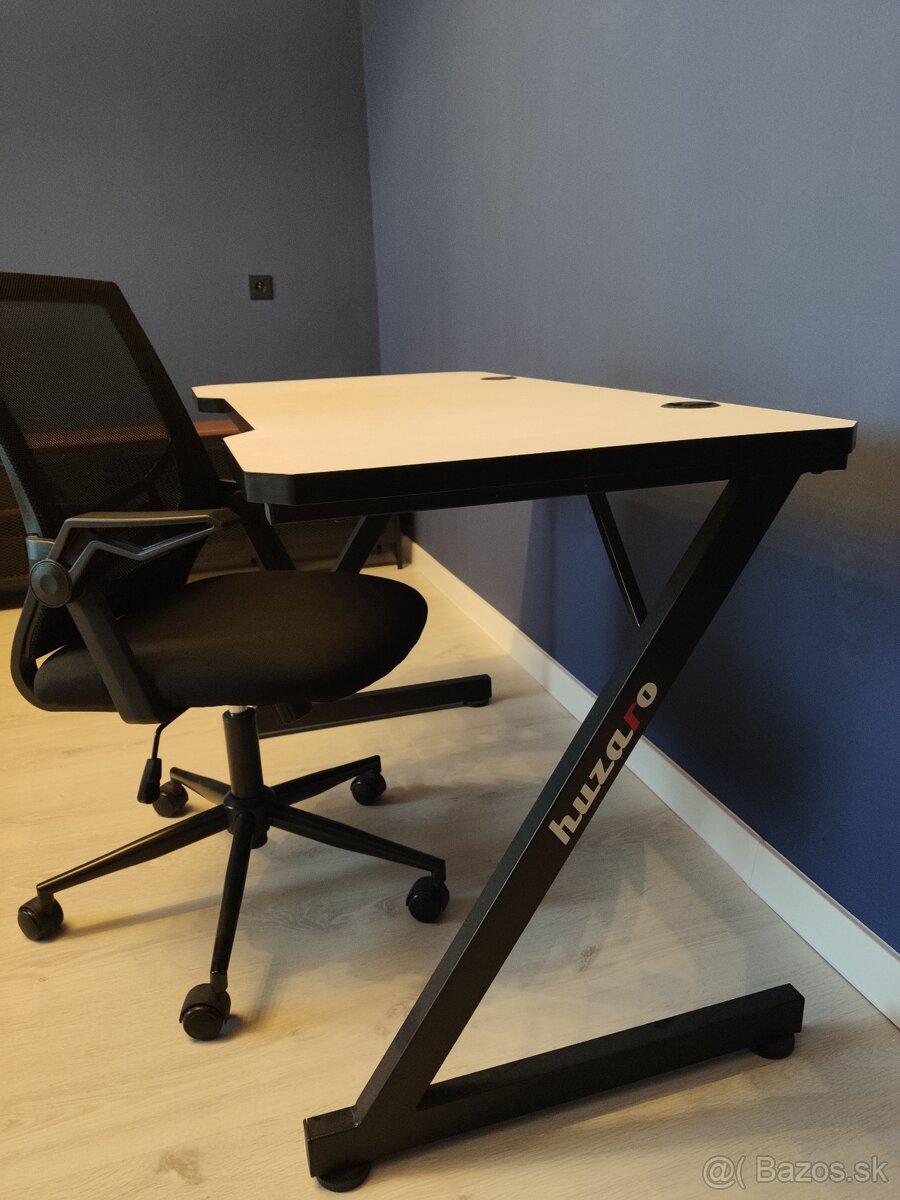 Herný stôl + stolicka