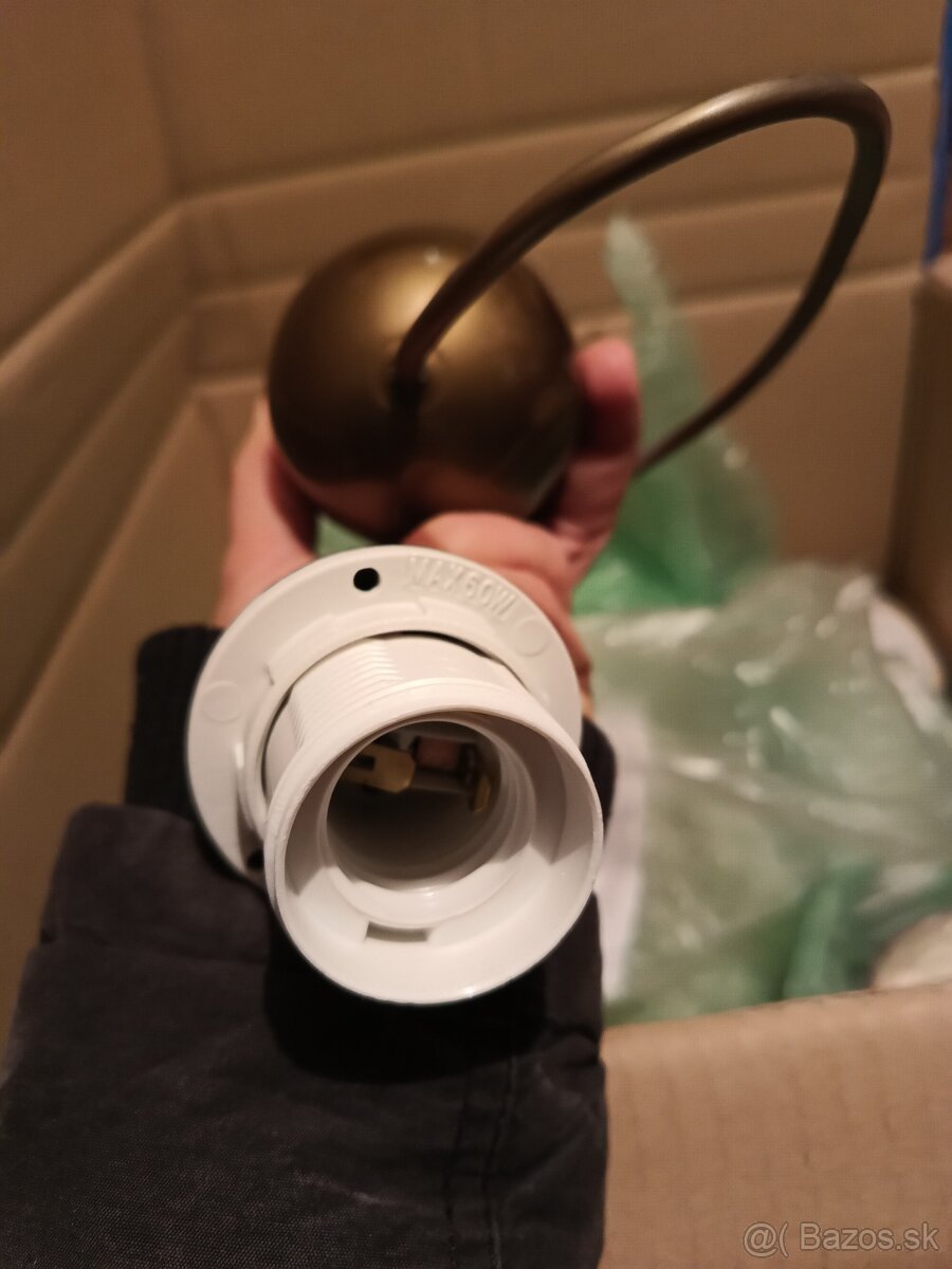 Novy kuchynsky luster