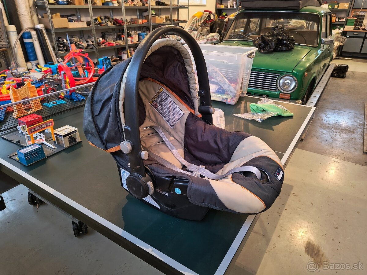 Autosedačka, Chicco, Vajíčko