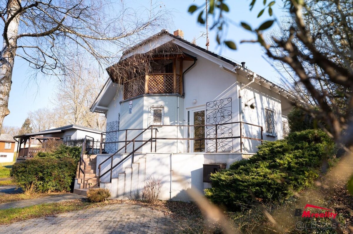 Možný odpočet DPH - chata s dvoma apartmánmi - Santovka