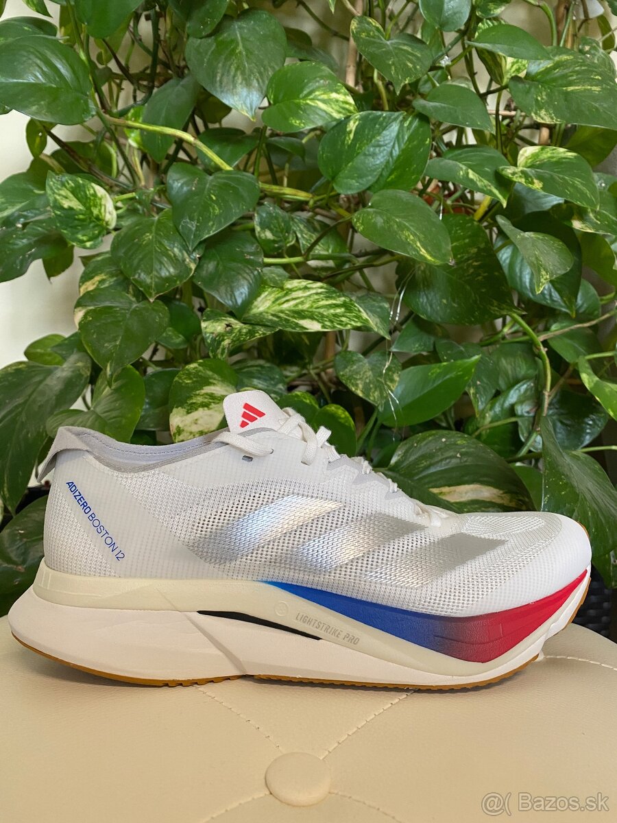 Bežecké tenisky Adidas Adizero Boston 12 W  41 1/3