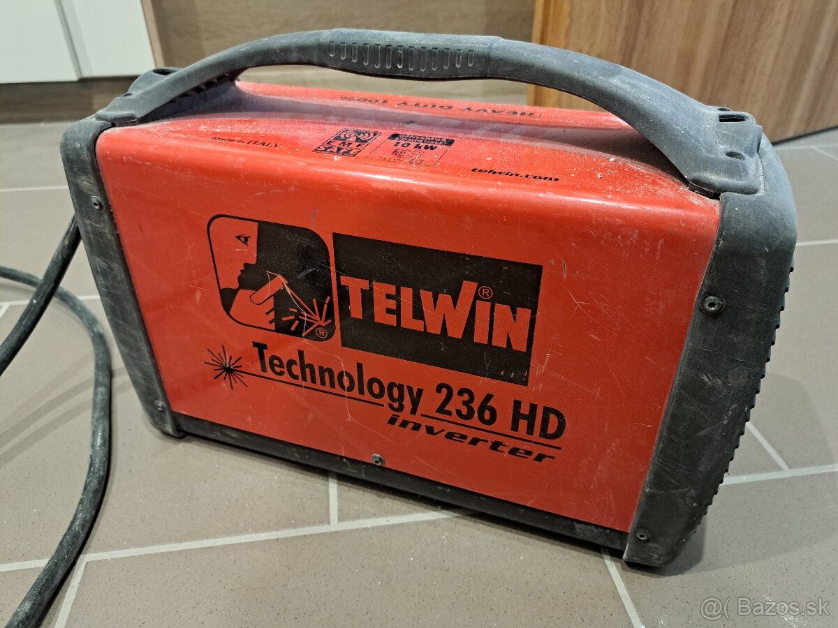 Zvárací invertor Telwin Technology 236