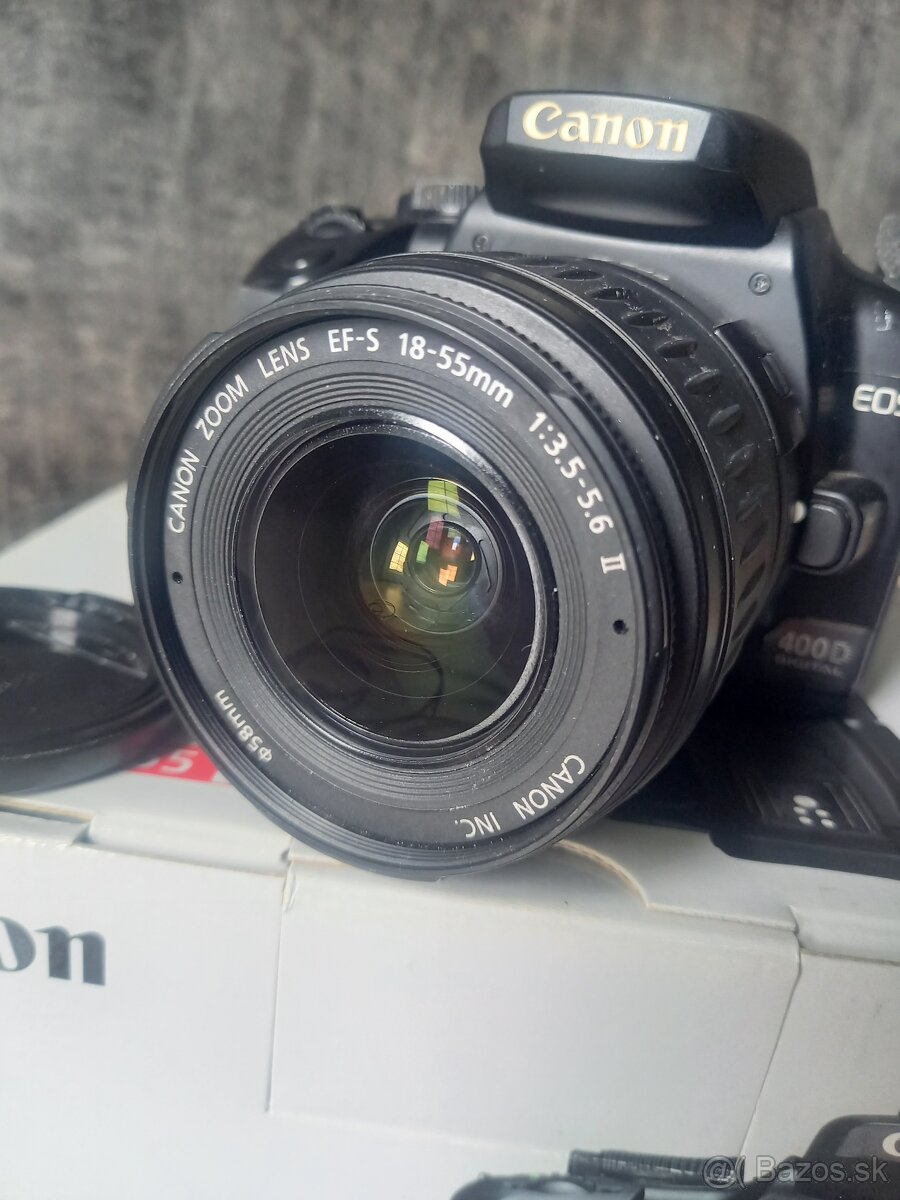 Canon EOS 400D s objektívom EF-S 18–55mm