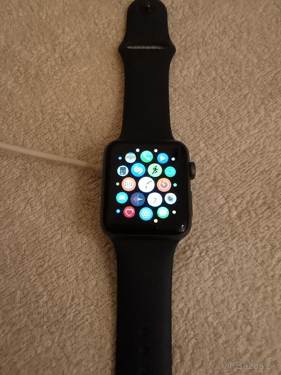 Apple iWatch 3