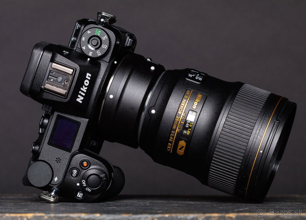 Nikon 7z ii 2 + adapter + 58mm f1.4 + 24mm f1.8