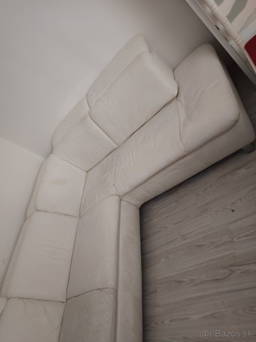 Gauč