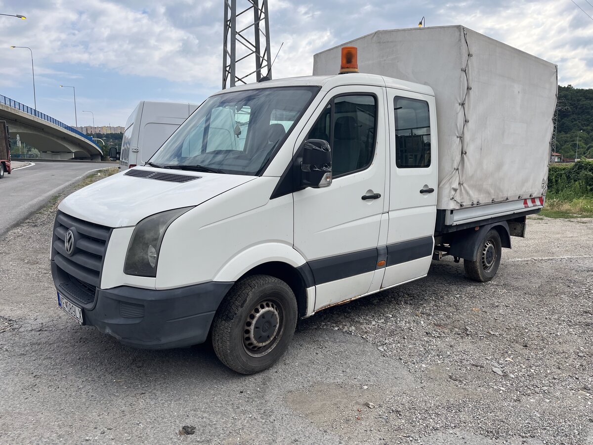 VW Crafter 35 L3 | 7-miestna kabína | Plachtová korba |