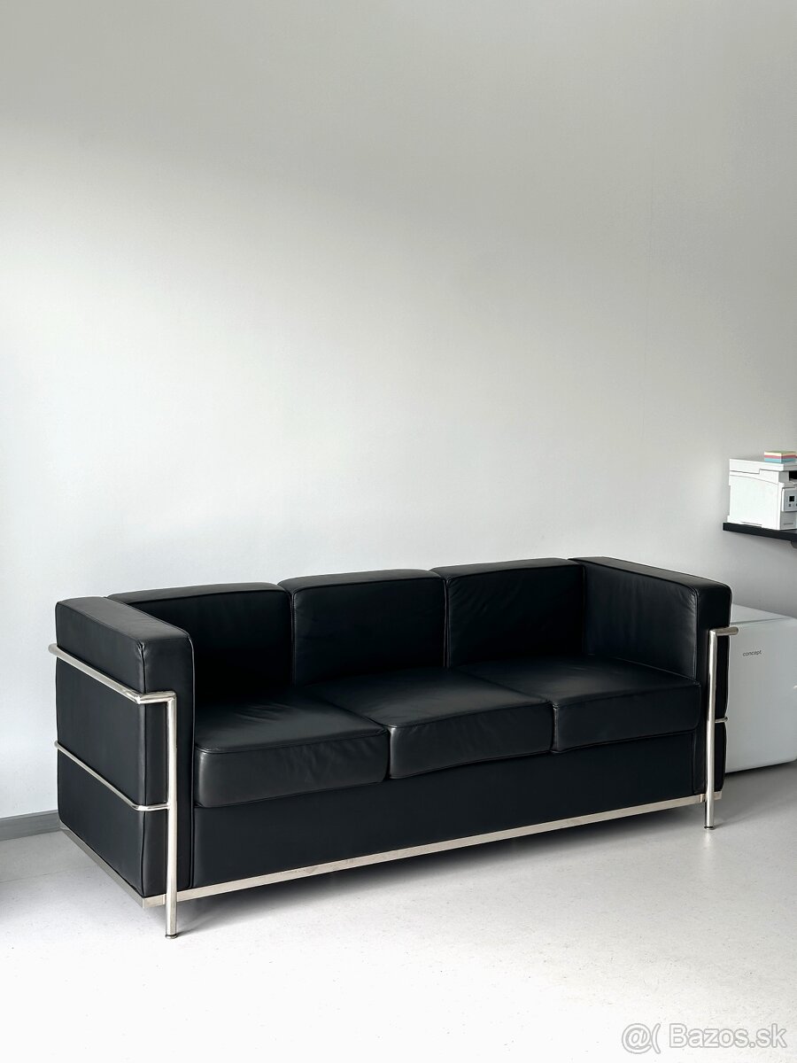 SEDAČKA BAUHAUS LE CORBUSIER BLACK - 3 MIESTNA
