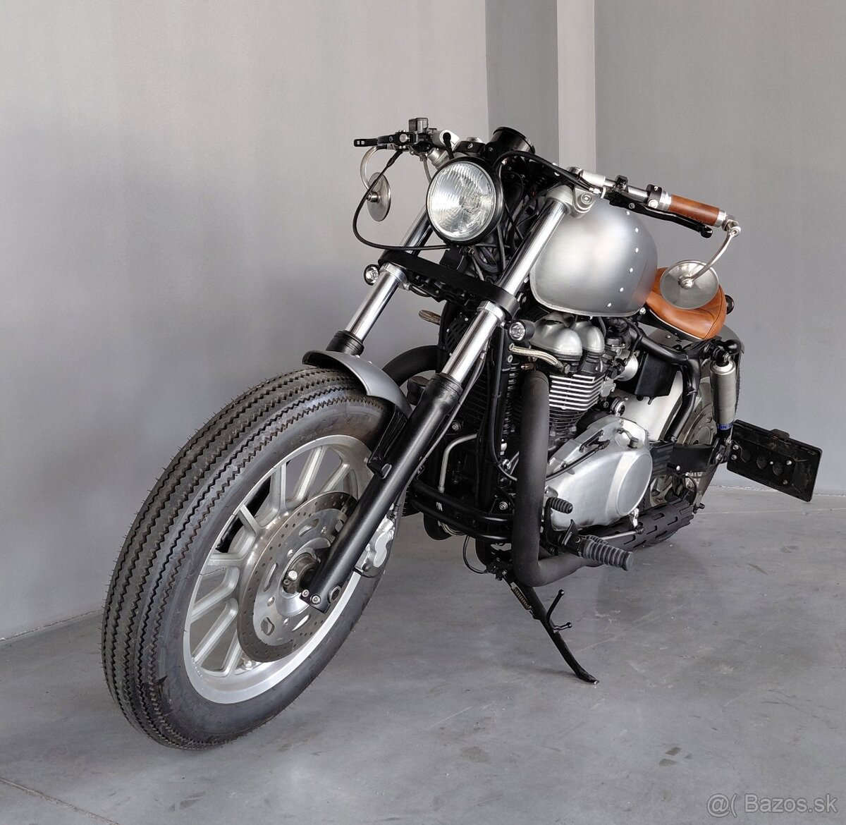 Triumph Boneville America
