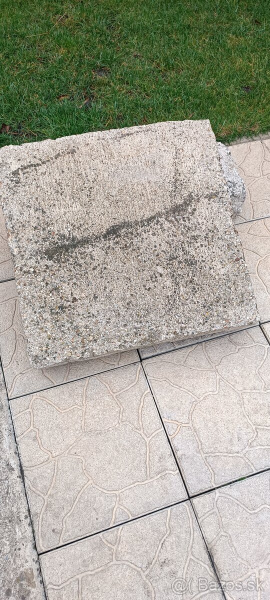 Betónové kocky 50x50