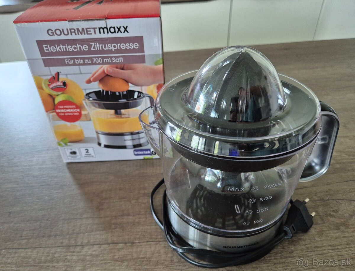 Elektrický citrusový odšťavovač