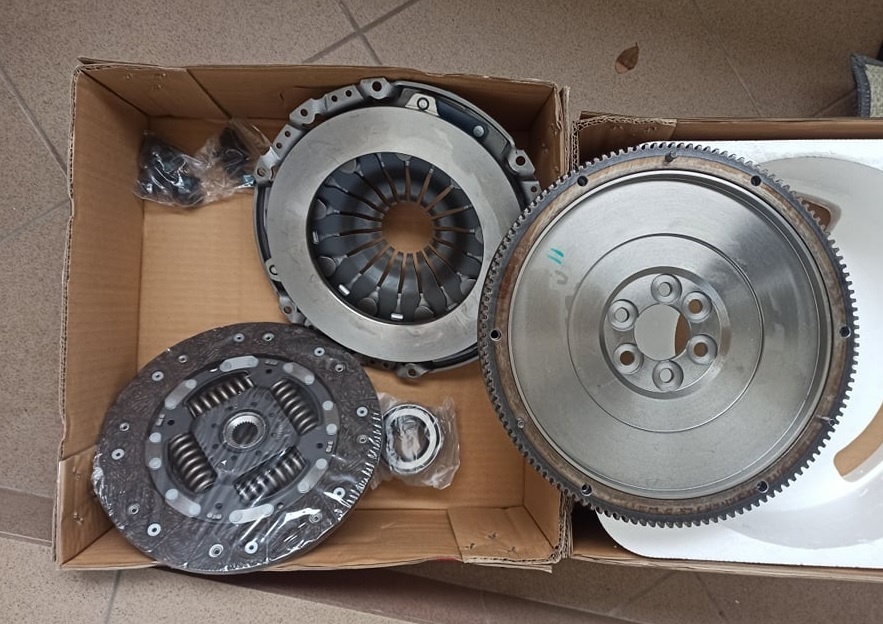 Jednohmota- spojková sada Škoda,Vw koncern 1,9tdi 81kw,66kw,