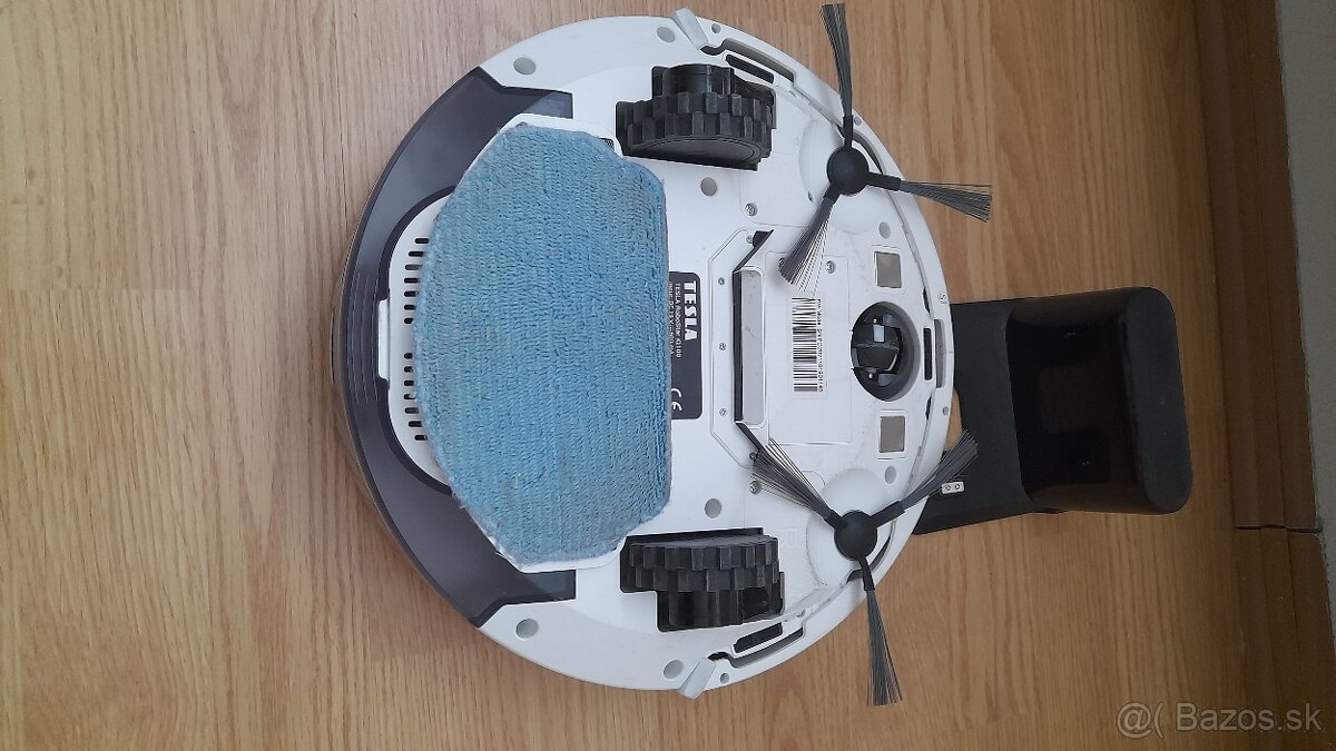 Predám robotický vysávač