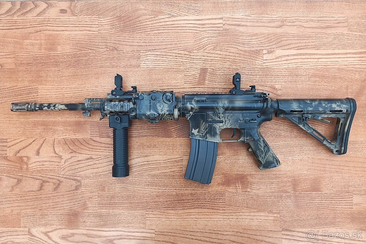 Predám airsoft celokov M4