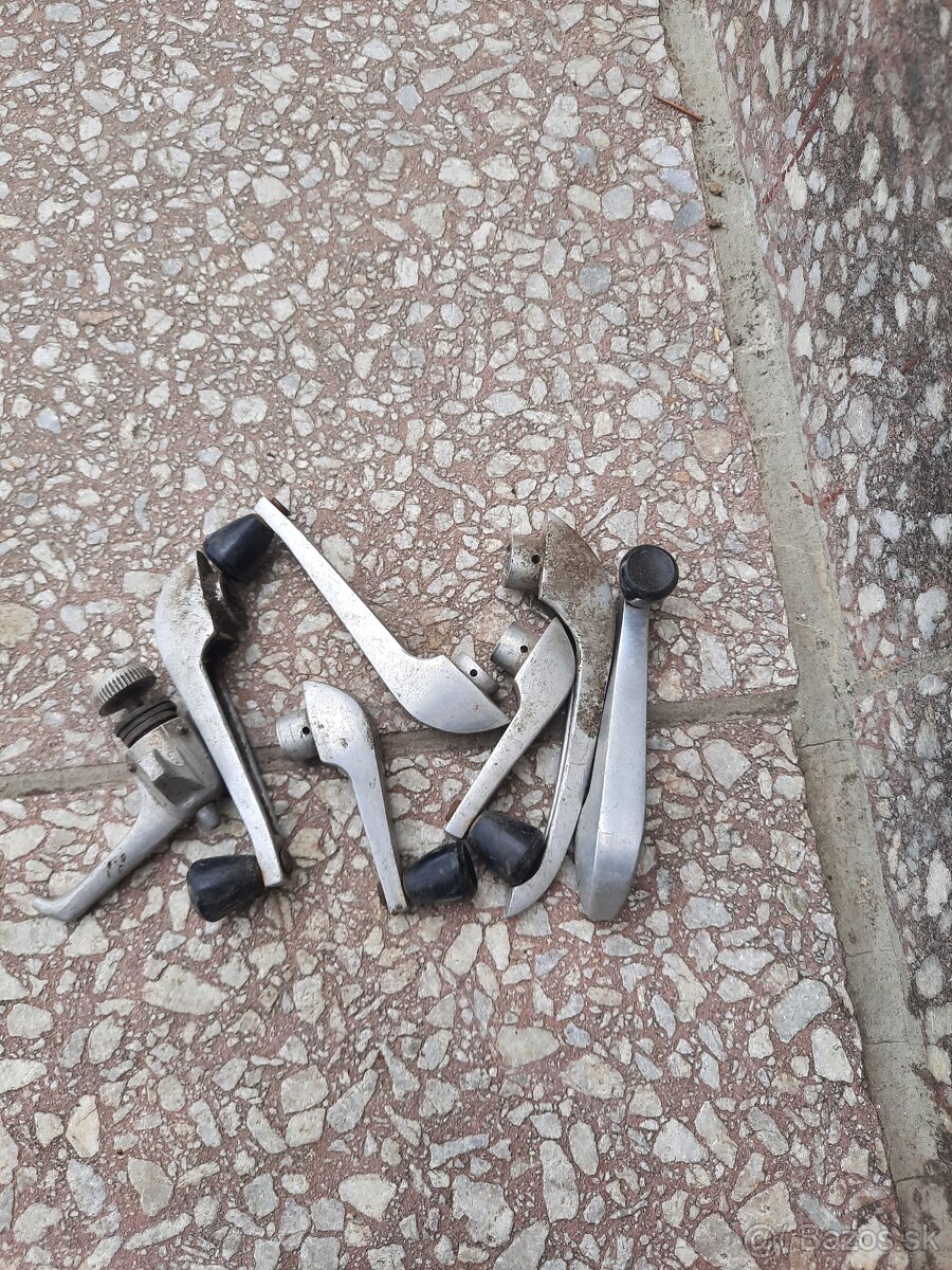 Skoda 1000mb