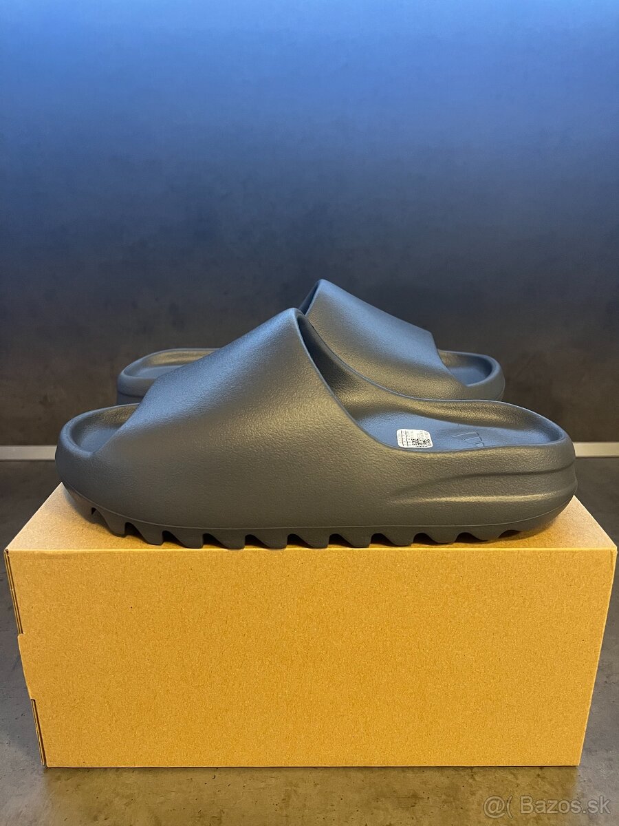 Adidas Yeezy Slide Slate Grey