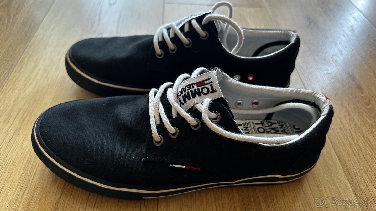 Tenisky Tommy Hilfiger 40