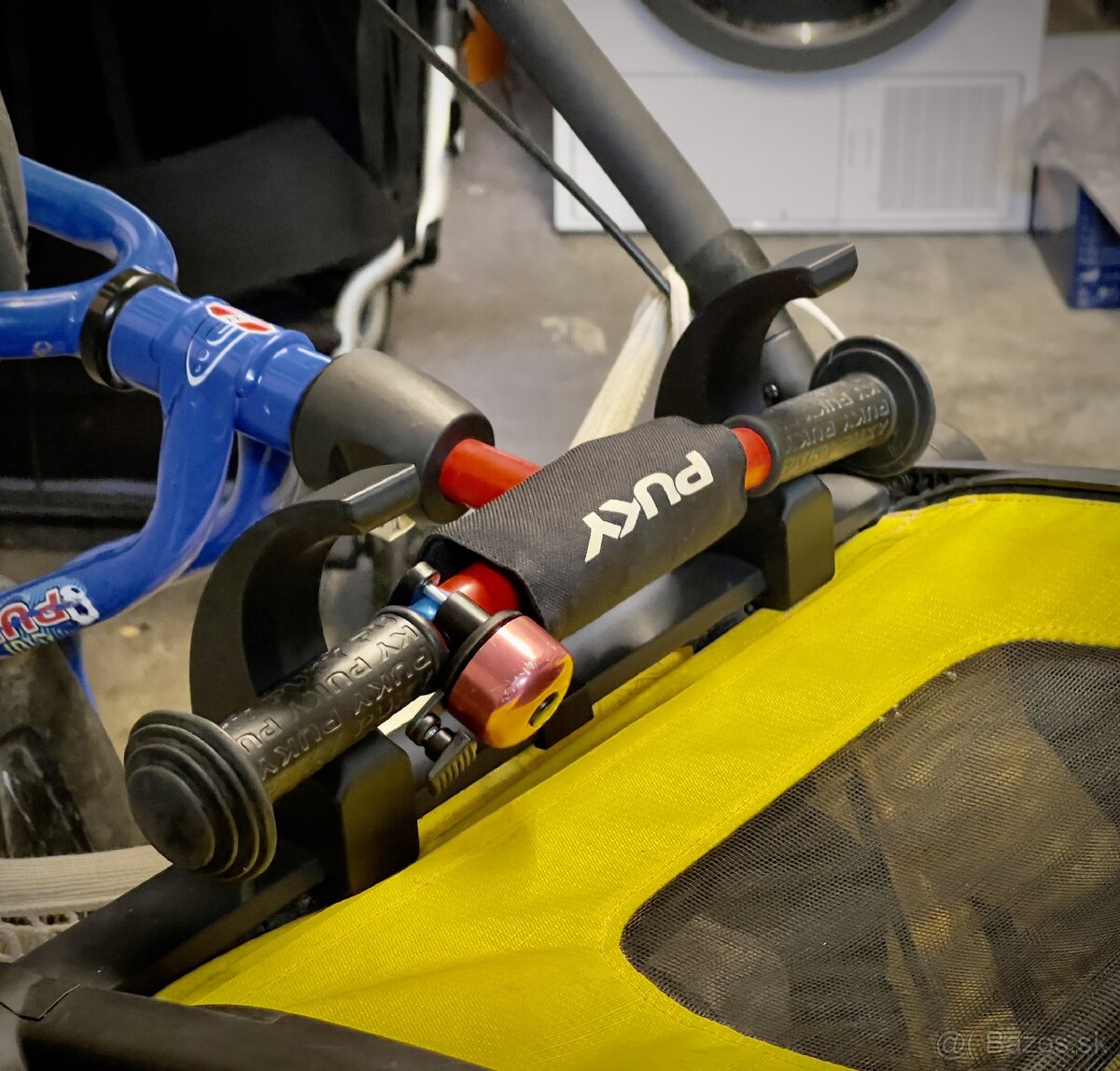 Držiak na bicykel na cyklo vozík Thule Chariot