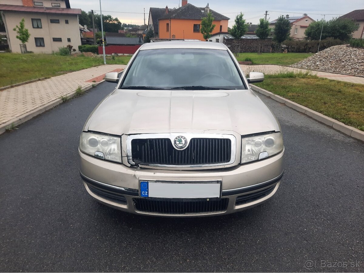 Škoda Superb 2.8 142kw, 10/2006, 128.000km