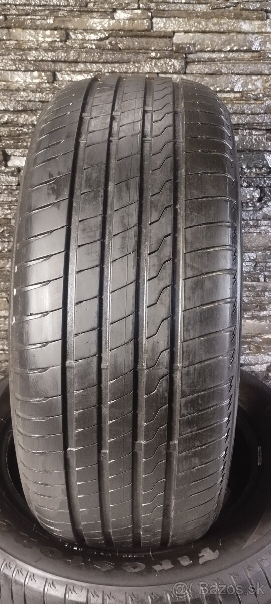 Firestone Roadhawk 215/55 R16 93v