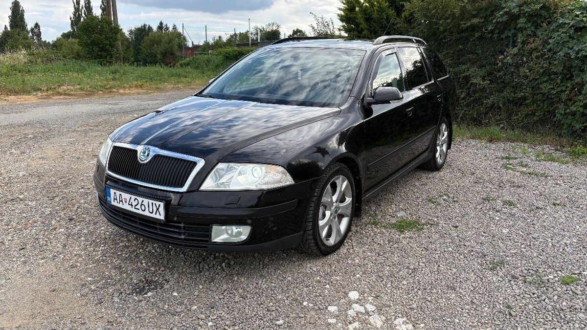 Škoda Octavia Combi 2.0 TDI Elegance DSG