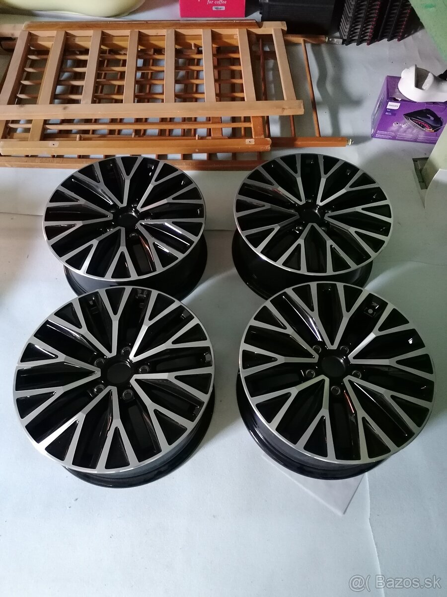 Originál Volkswagen hliníkové disky R16