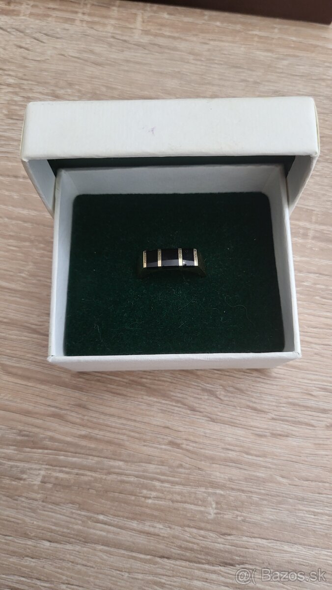 PÁNSKY ZLATÝ PRSTEŇ