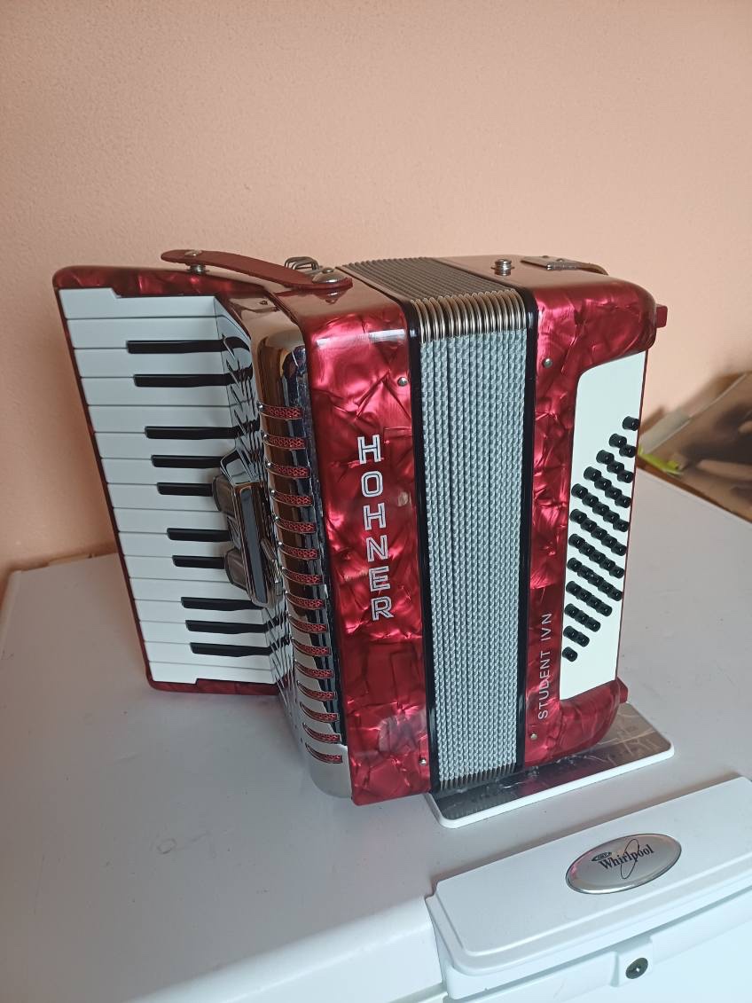 Predám akordeón Hohner