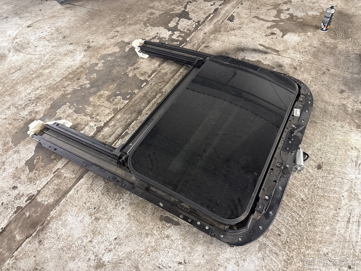 Audi a6 c6 Elektrický šiber