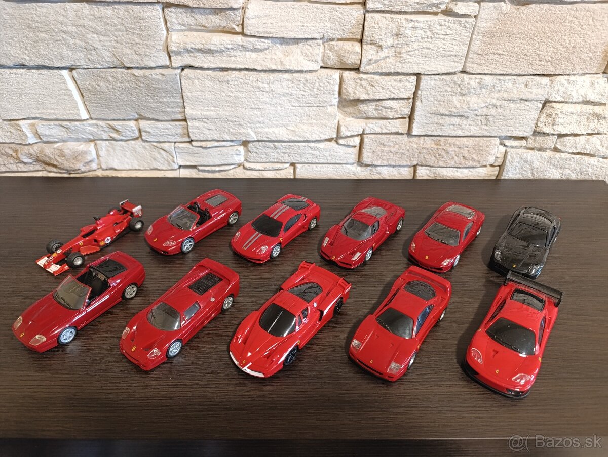 Modely autíčka Ferrari Shell.