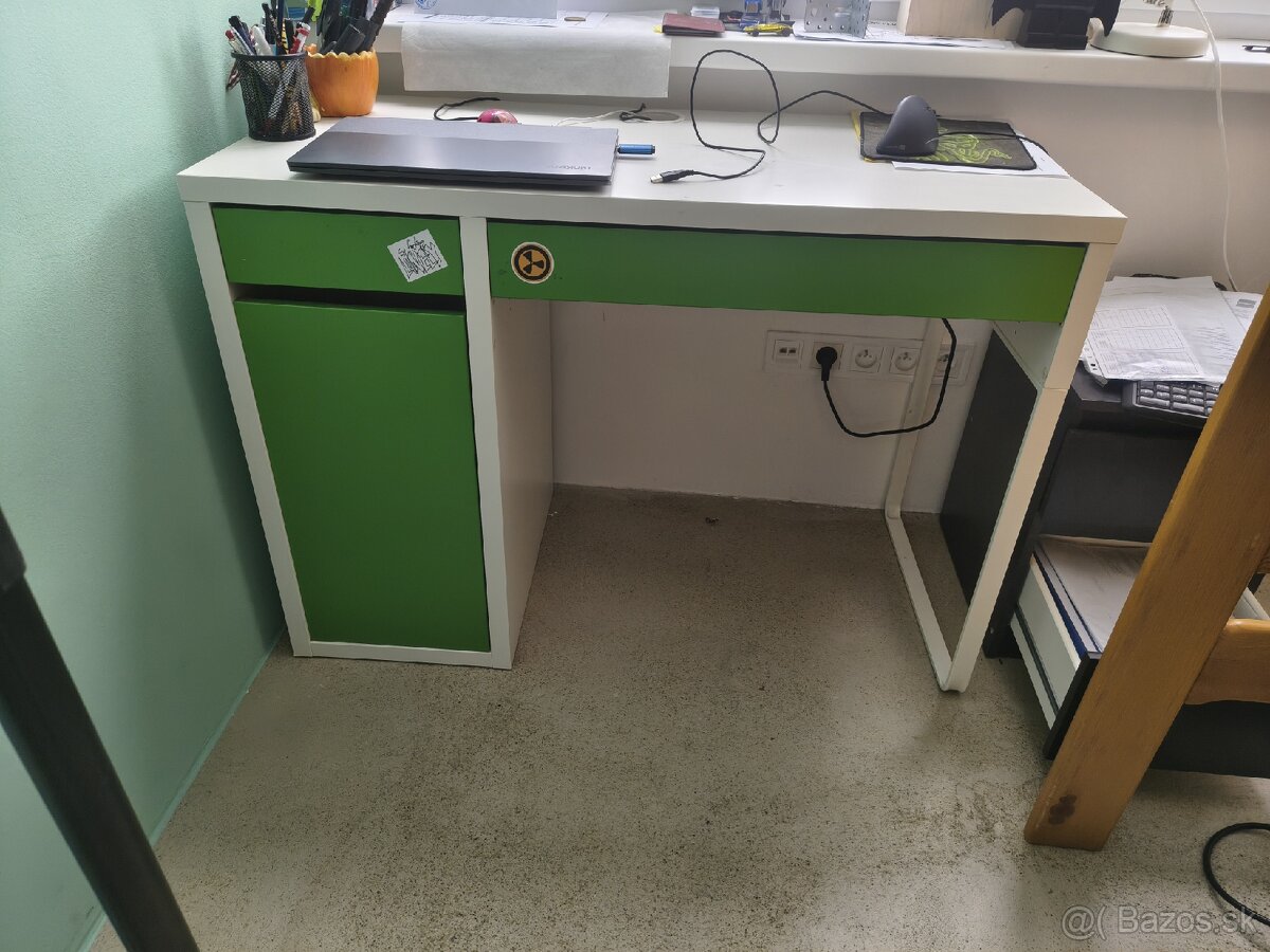 Predam ikea pracovny stol