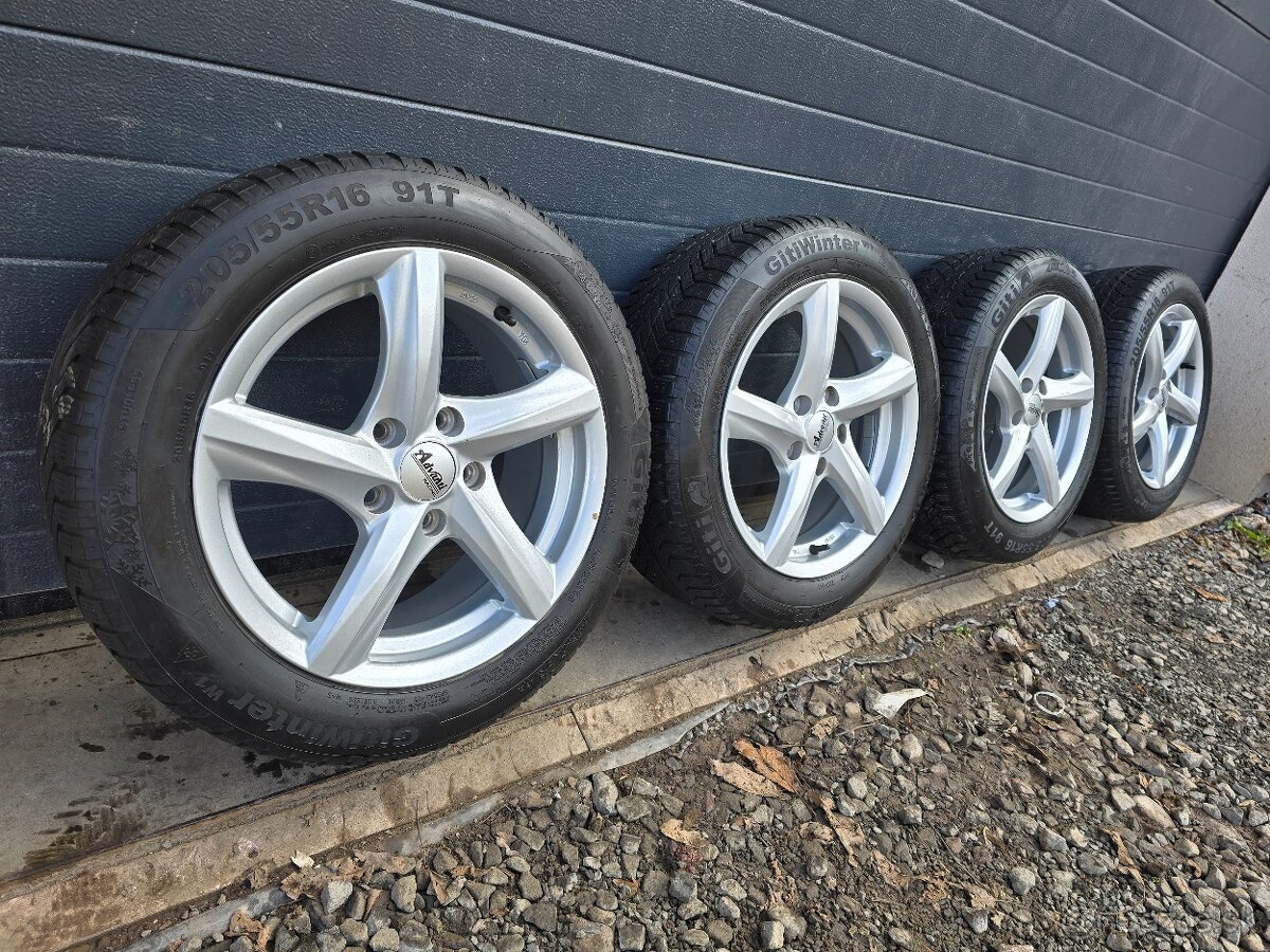 Zimná Sada 5x112 205/55 R16 Advanti Racing