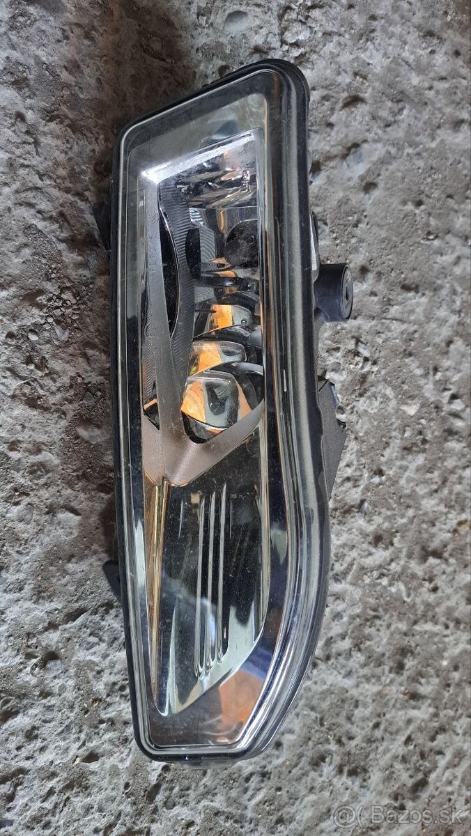 Ľavá predná hmlovka Nissan X-trail 2017+