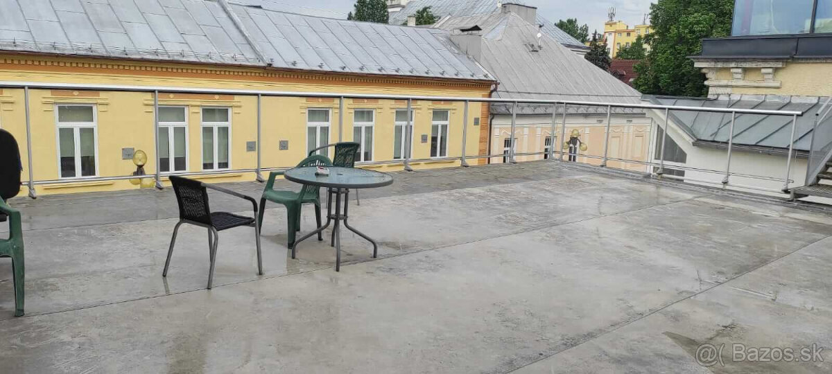 Prenájom garsónky na námestí v Poprade