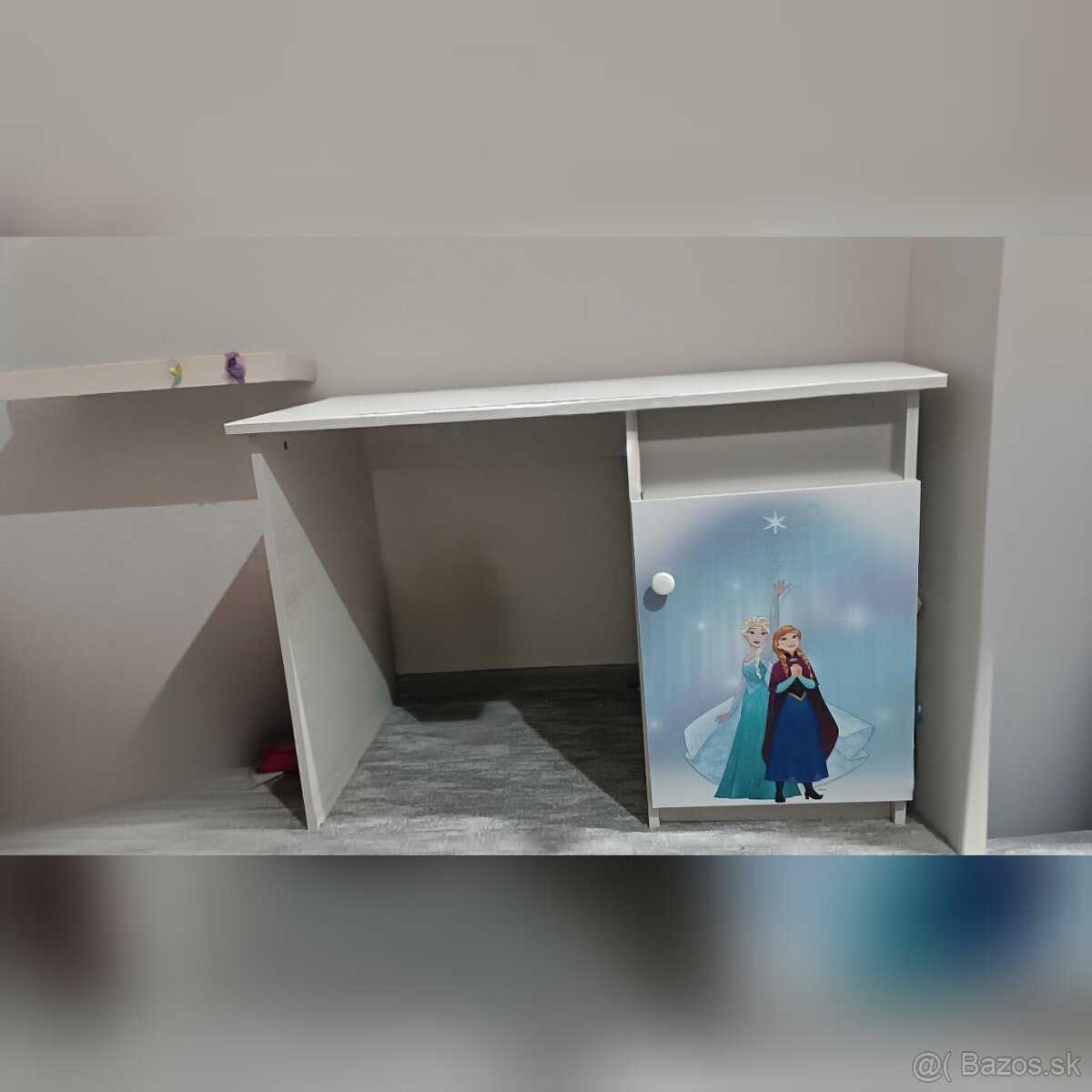 Detský písací stôl