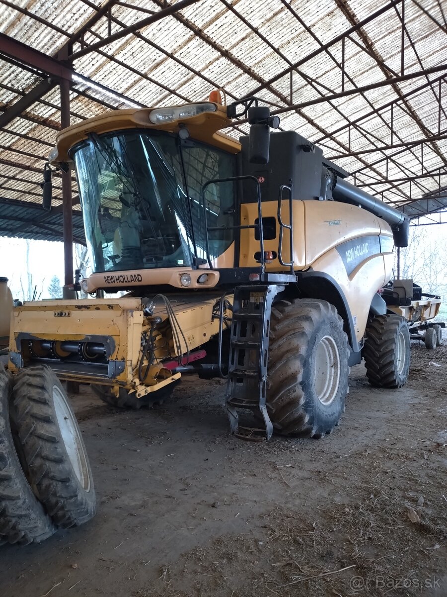 New holland CX 860