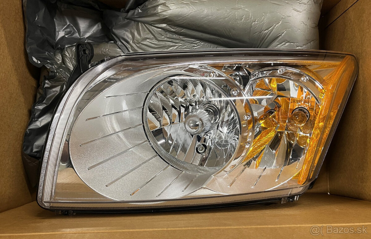 Dodge Caliber predne lave svetlo