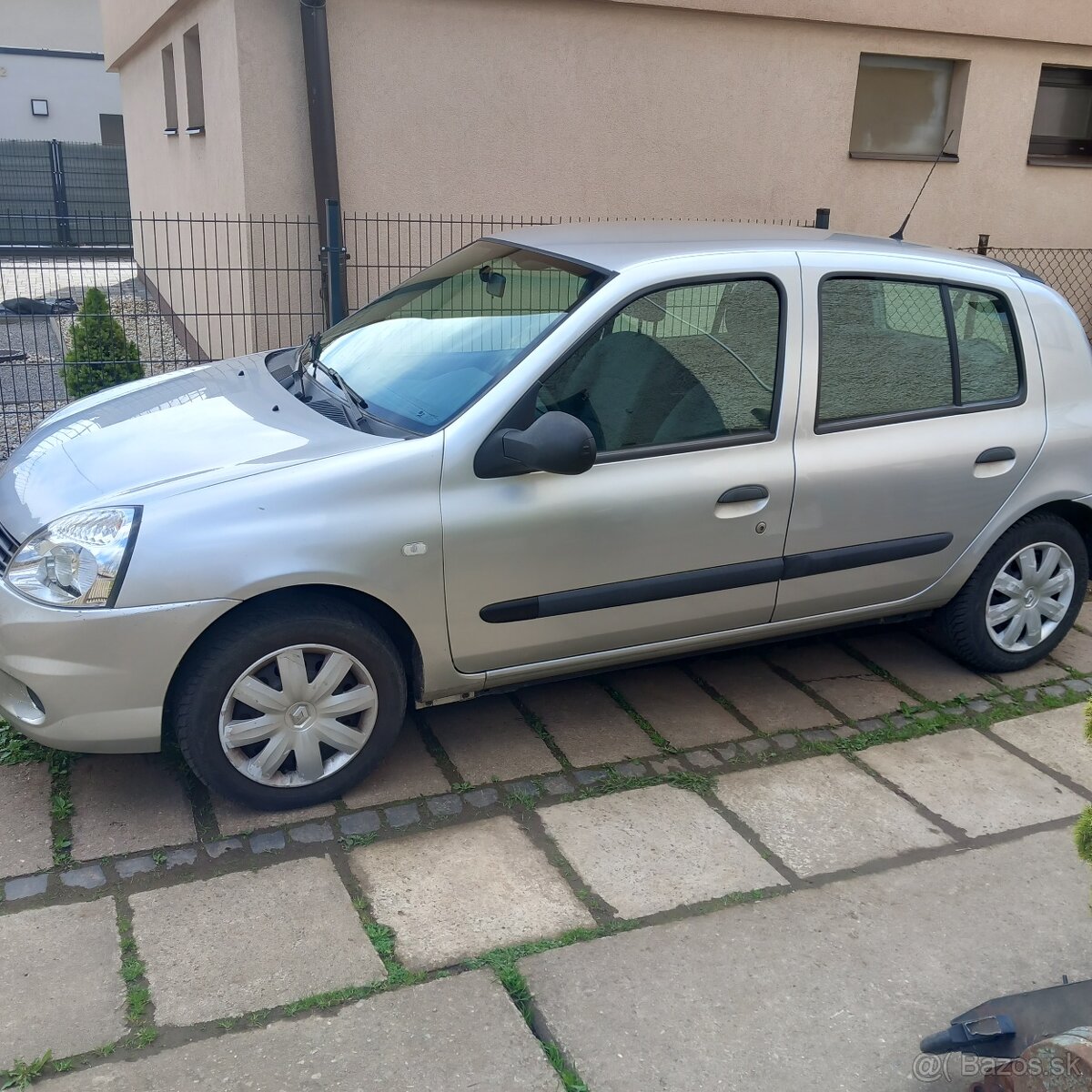 Renault  Clio 1.2 (55kw)